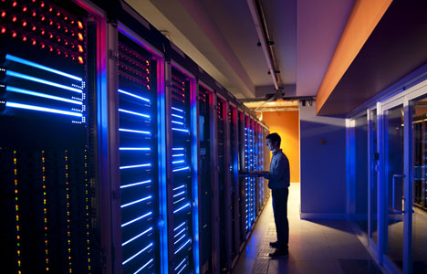 到2020年我国液晶面板出货量全球第一